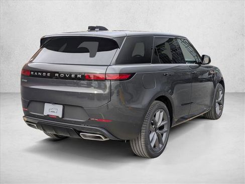 New 2026 Land Rover Range Rover Sport SE image 2