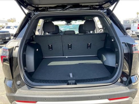 New 2027 Chevrolet Equinox LT FWD image 16