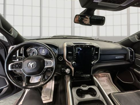 Used 2019 RAM 1500 Laramie AWD/4WD image 26
