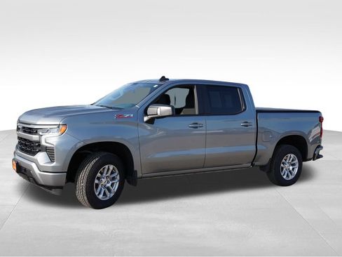 Used 2023 Chevrolet Silverado 1500 RST AWD/4WD image 10