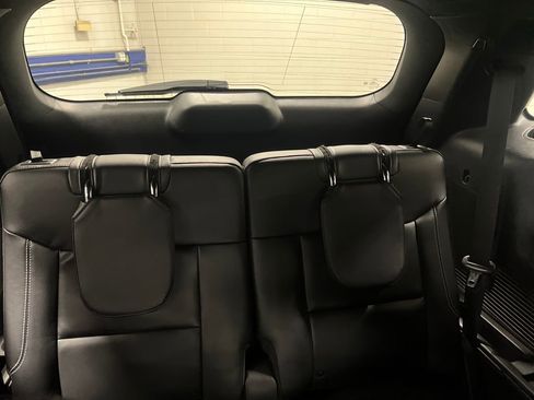 Used 2022 Ford Explorer ST w/ Equipment Group 401A image 11