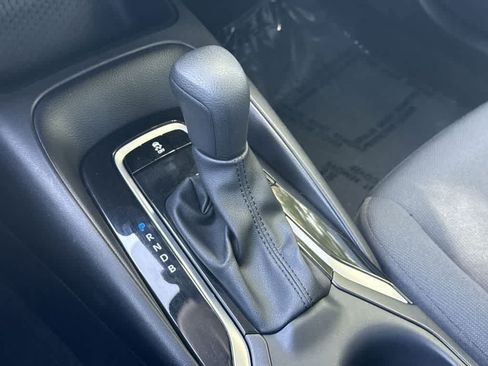 Used 2025 Toyota Corolla LE FWD image 21