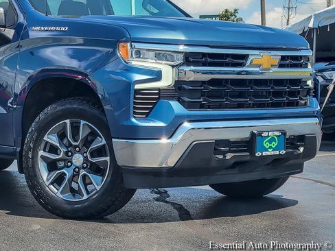Used 2024 Chevrolet Silverado 1500 LT AWD/4WD image 3