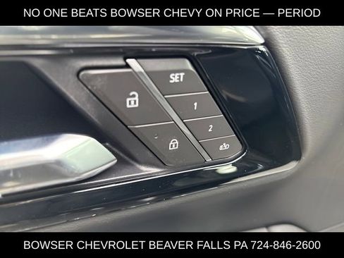 New 2026 Chevrolet Suburban Premier AWD/4WD image 9