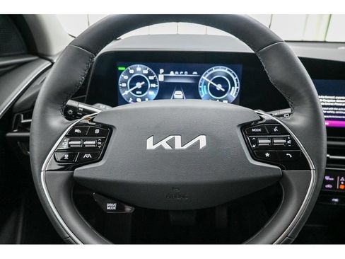 New 2026 Kia Niro Wind w/ Wind Preserve Package FWD image 19