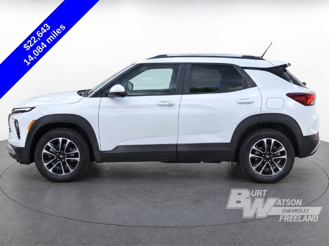 Used 2024 Chevrolet TrailBlazer LT w/ Convenience Package FWD image 8