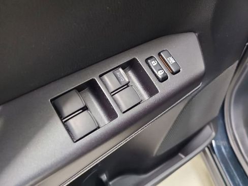 Used 2018 Toyota RAV4 LE w/ All Weather Liner Package FWD image 19