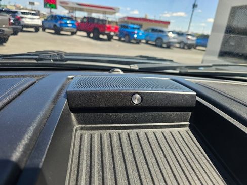 Used 2018 Ford F150 Raptor w/ Equipment Group 802A Luxury AWD/4WD image 17