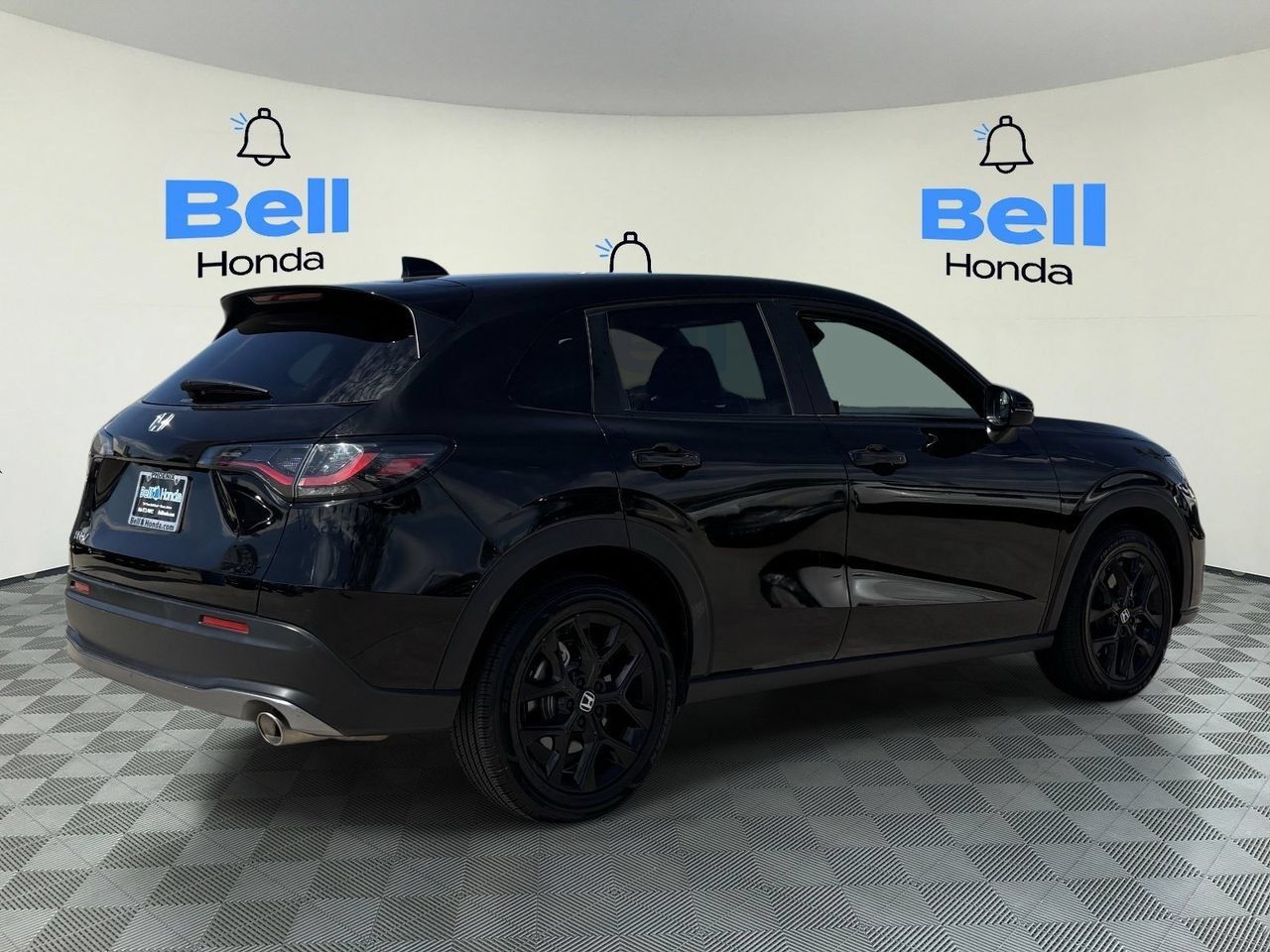Certified 2025 Honda HR-V Sport image 4