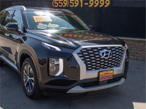 Used 2022 Hyundai Palisade SEL image 3