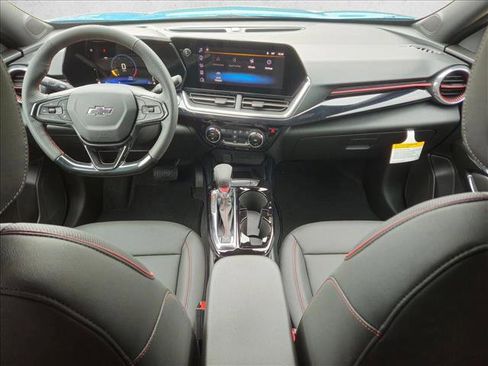 New 2026 Chevrolet Trax RS w/ Sunroof Package image 15