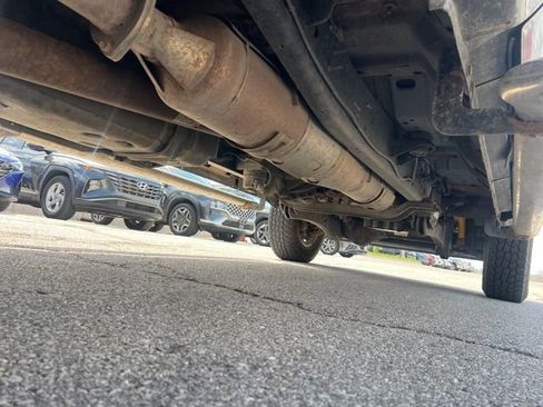 Used 2016 Ford F350 Lariat w/ Lariat Interior Package image 37