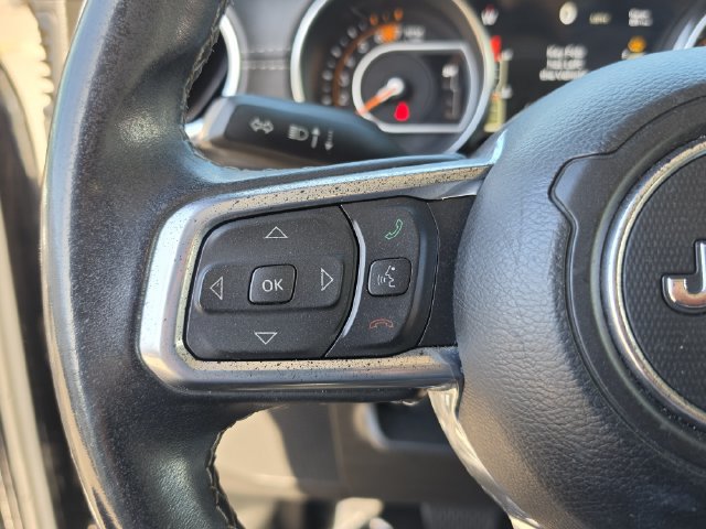 Used 2021 Jeep Wrangler Unlimited Sahara AWD/4WD image 17