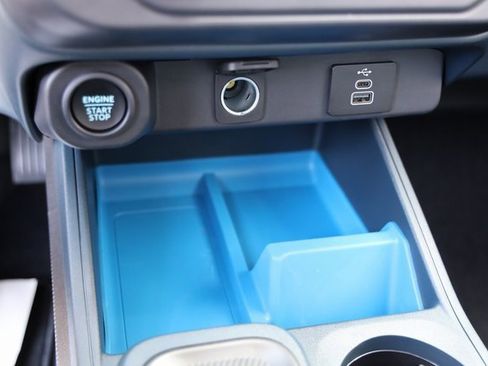 Used 2025 Ford Maverick XLT w/ XLT Luxury Package image 22