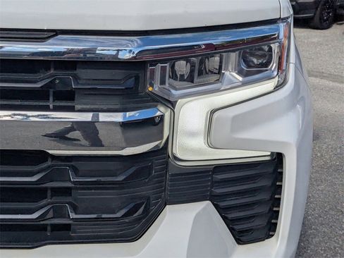 Used 2023 Chevrolet Silverado 1500 LT w/ Protection Package image 9