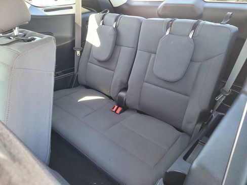 Used 2025 Ford Explorer Active image 10