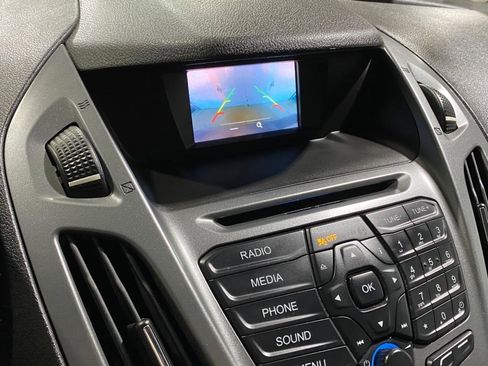 Used 2017 Ford Transit Connect XL image 9