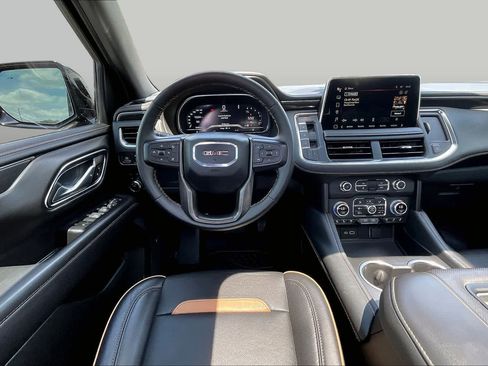 Certified 2024 GMC Yukon AT4 w/ AT4 Premium Package AWD/4WD image 6