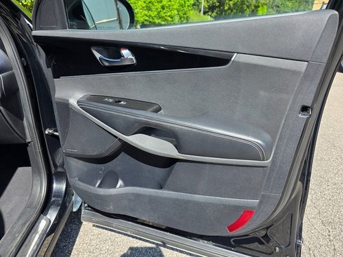 Used 2019 Kia Sorento SX FWD image 43