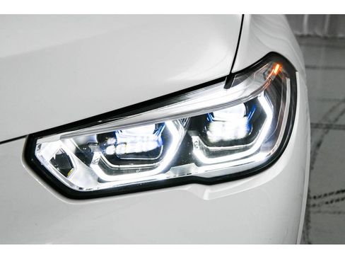 Used 2023 BMW X5 xDrive45e w/ Executive Package AWD/4WD image 25