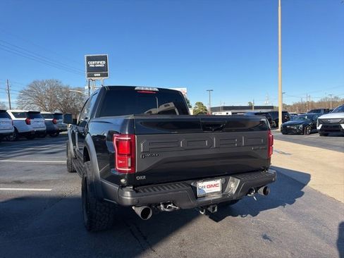Used 2019 Ford F150 Raptor w/ Equipment Group 802A Luxury image 5