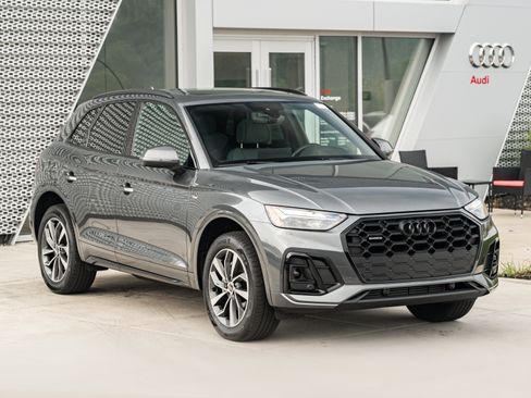 Certified 2024 Audi Q5 2.0T Premium AWD/4WD image 2