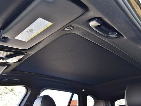 Used 2023 BMW X5 xDrive40i w/ Premium Package image 32