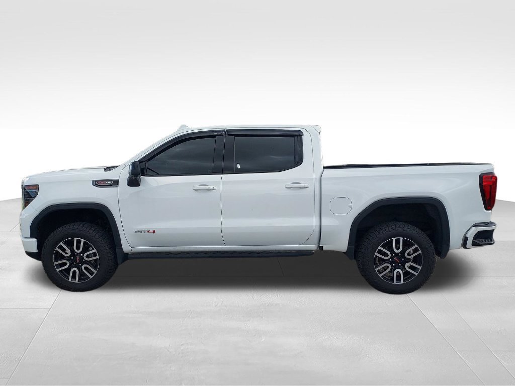 Used 2022 GMC Sierra 1500 AT4 w/ AT4 Premium Package AWD/4WD image 2