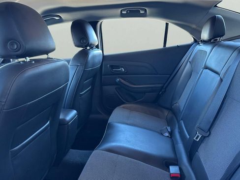 Used 2015 Chevrolet Malibu LT w/ Power Convenience Package FWD image 5