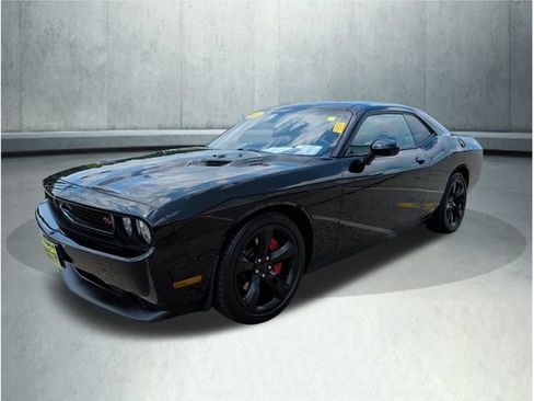 Used 2013 Dodge Challenger R/T Plus RWD image 1