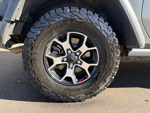 Used 2021 Jeep Wrangler Rubicon image 4