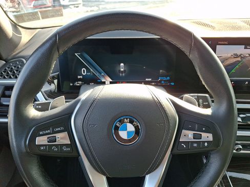 Used 2025 BMW X5 xDrive50e image 21