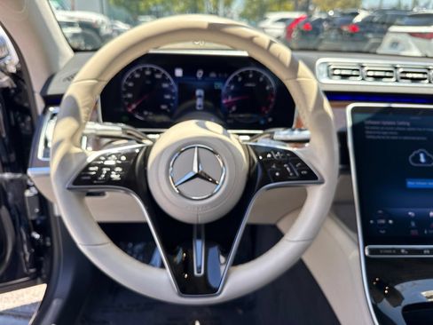 Used 2023 Mercedes-Benz S 500 4MATIC image 31