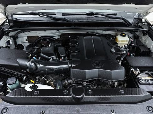 Used 2020 Toyota 4Runner TRD Off-Road Premium w/ Moonroof Package image 6