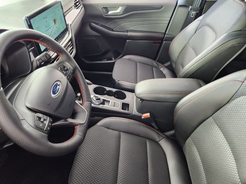 New 2026 Ford Escape ST-Line w/ Tech Pack #1 image 10