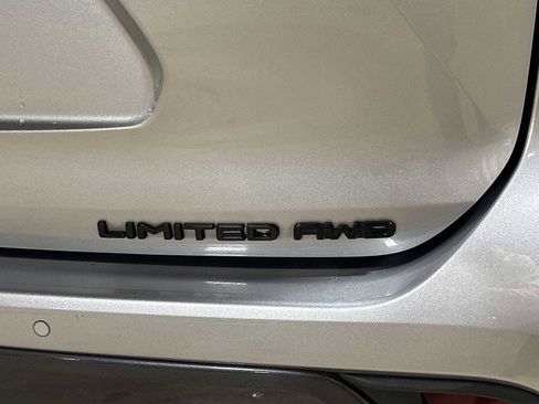 Used 2021 Toyota Highlander Limited AWD/4WD image 30