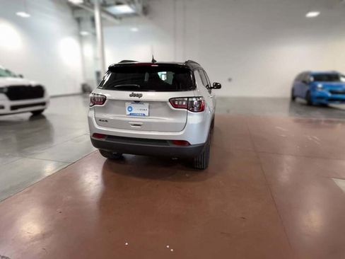 New 2026 Jeep Compass Limited image 11