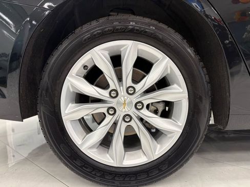 Used 2025 Chevrolet Malibu LT image 41