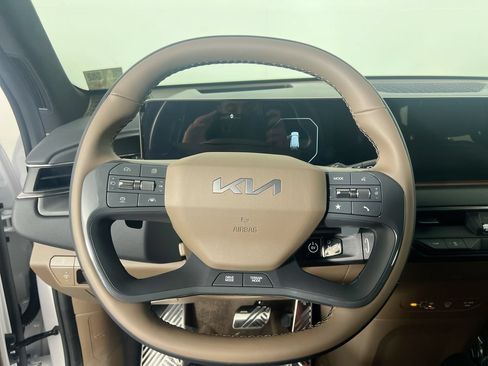 New 2026 Kia EV9 GT-Line AWD/4WD image 17