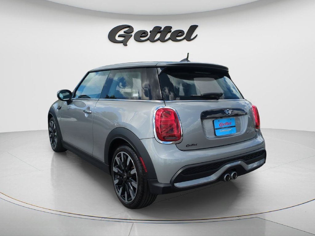 Used 2024 MINI Cooper S w/ Signature Upholstery Package FWD image 7