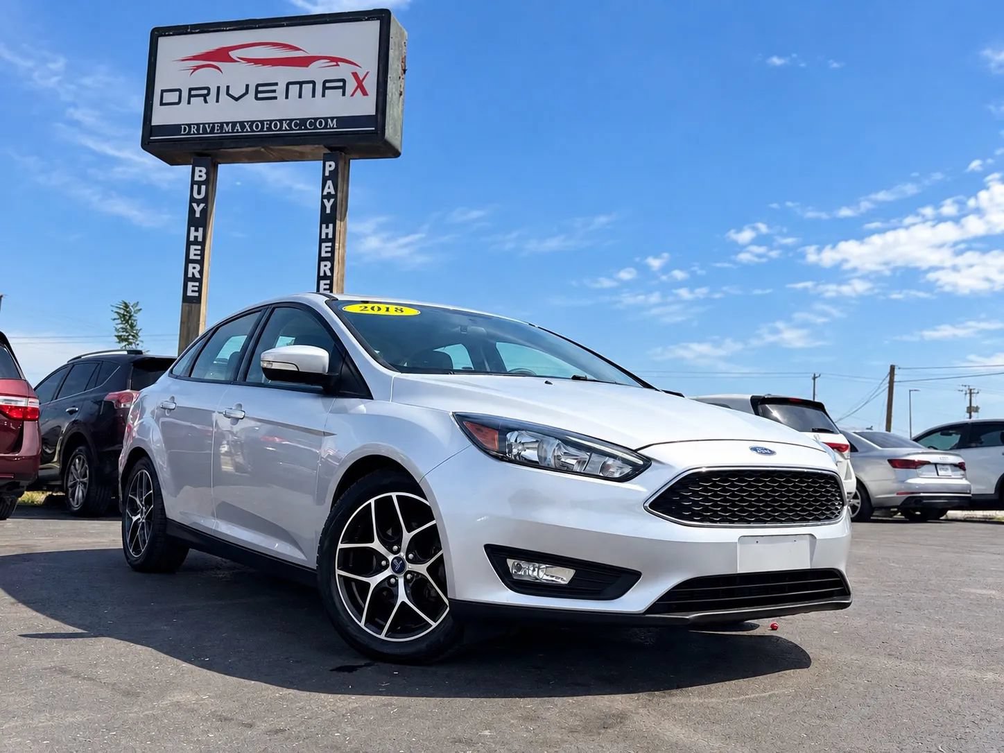 Used 2018 Ford Focus SEL FWD image 1