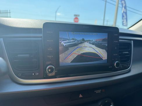 Used 2019 Kia Rio S FWD image 16
