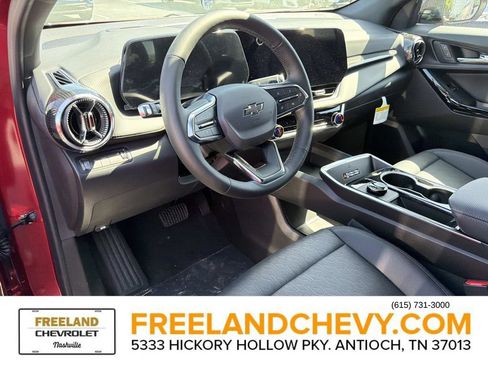 New 2026 Chevrolet Equinox LT w/ Convenience Package II FWD image 21