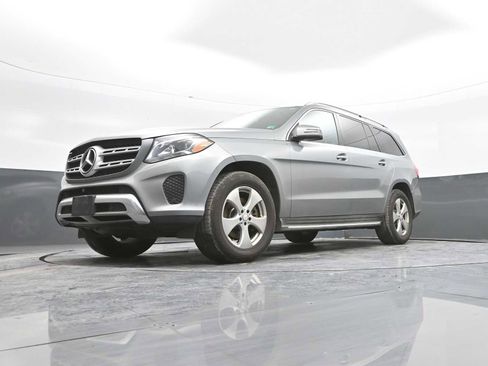 Used 2017 Mercedes-Benz GLS 450 4MATIC image 37