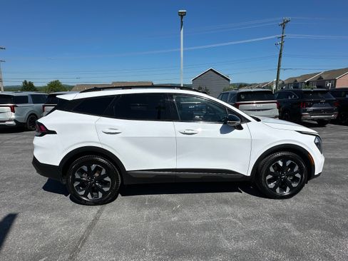 Used 2023 Kia Sportage X-Line w/ X-Line Premium Package AWD/4WD image 4