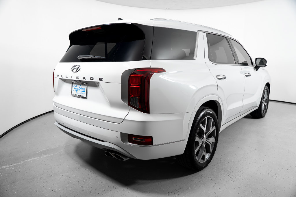 Certified 2022 Hyundai Palisade Limited FWD image 9