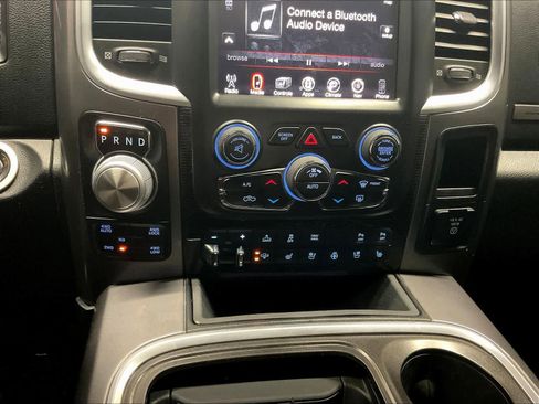 Used 2016 RAM 1500 Limited image 32