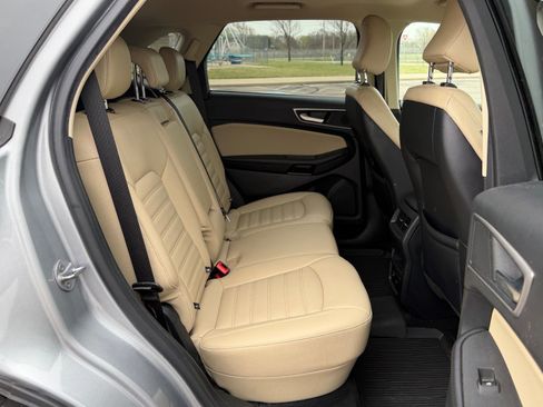 Certified 2022 Ford Edge SEL w/ Convenience Package AWD/4WD image 21