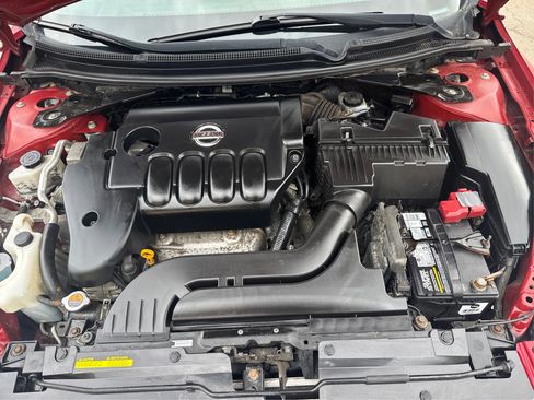 Used 2012 Nissan Altima 2.5 S FWD image 22