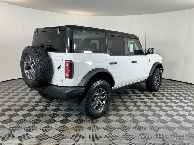 Used 2025 Ford Bronco Badlands AWD/4WD image 5